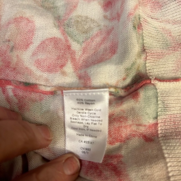 50% off w♥️ TALBOTS Woman Floral Print Stretch Knit Cardigan Sweater XS - Picture 5 of 5